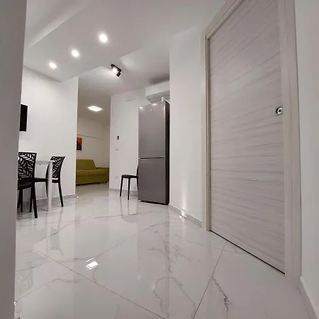 Homestay Orlando - Locazione Turistica Maruggio